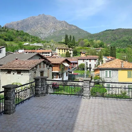 Casa Del Doss Naggio (Tuscany)